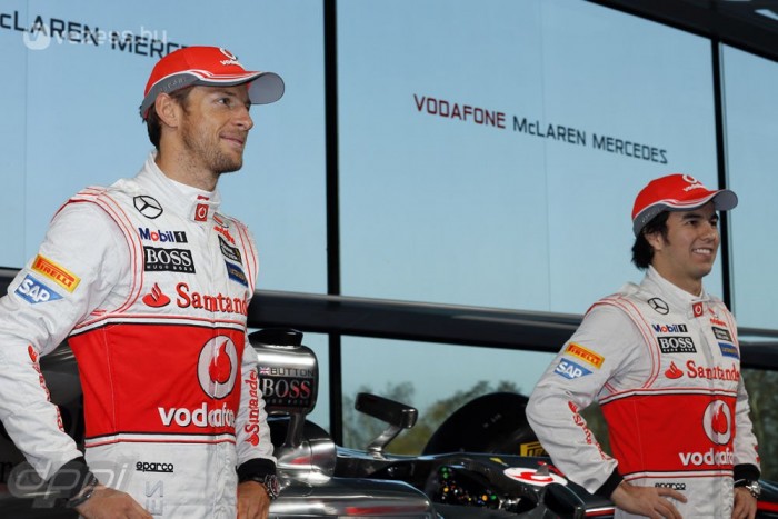 F1: Ecclestone gyakran veri Vettelt 7 | Vezess F1: Ecclestone gyakran veri Vettelt 7