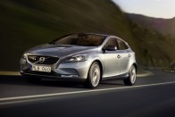 Online zenelejátszóval erősít a Volvo V40 8