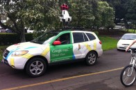 Másfél milliárd forint értékű bírságot fizet a Google, mert a Street View projekt során adatokat rögzített a jelszóval nem védett wifi hálózatokról.