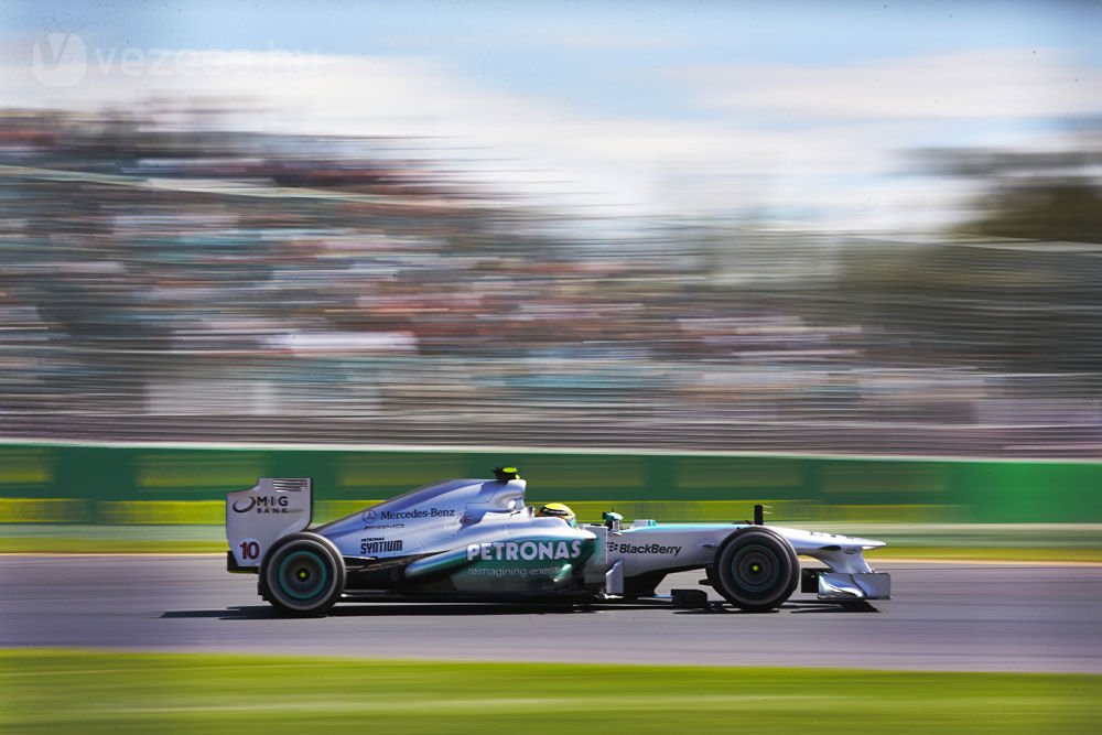 F1: Okos trükkel gyorsul a Mercedes? 12