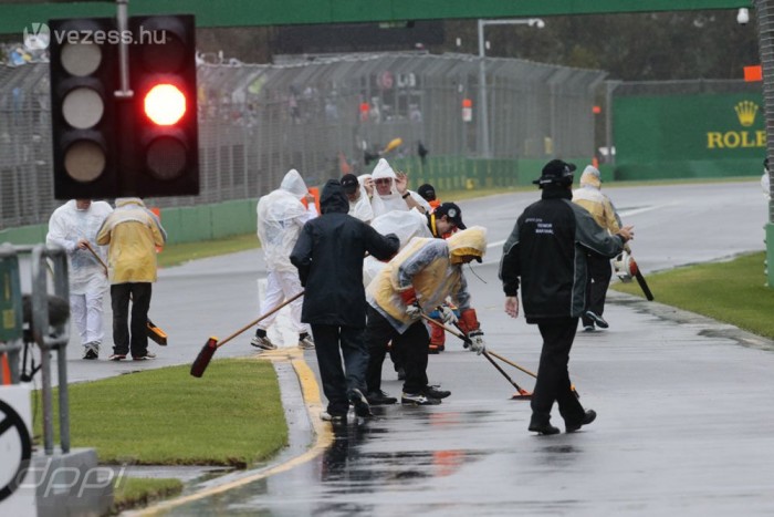 F1: Lefújták az ausztrál időmérőt 7 | Vezess F1: Lefújták az ausztrál időmérőt 7