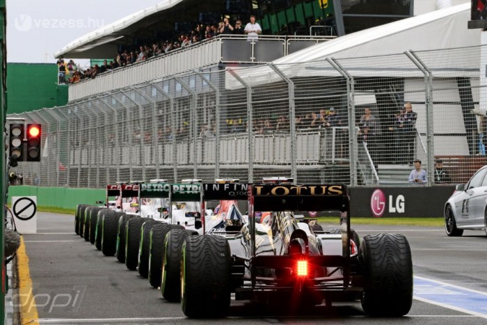 F1: A Red Bull tarolt, Vettelé a pole 6 | Vezess F1: A Red Bull tarolt, Vettelé a pole 6