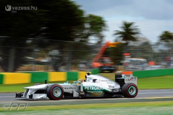 Hamilton: Jó kezdet!