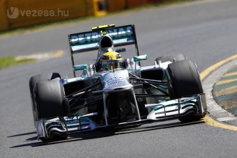 F1: Hamilton megcáfolta a legendákat