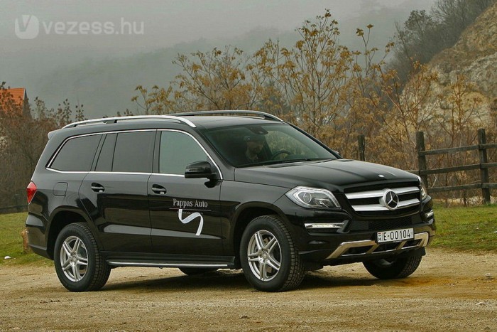 Mercedes-Benz GL – Gólem, a barátunk 6 Parádés a 7,3 literes országúti fogyasztás. Mindezt 2,5 tonnával, automata váltóval és egy háromliteres dízelmotorral