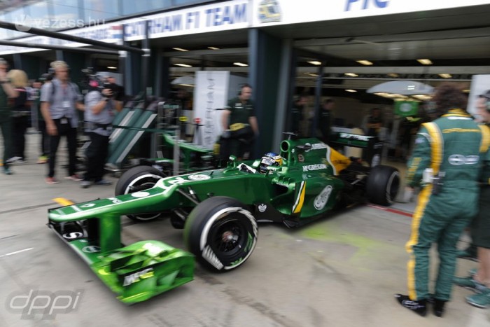 A Caterham nem száll ki az F1-ből