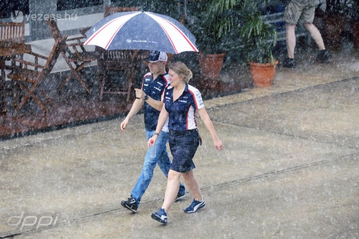F1: Jön a szepangi szauna 1