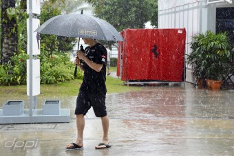 F1: Pacskerben ázik Räikkönen