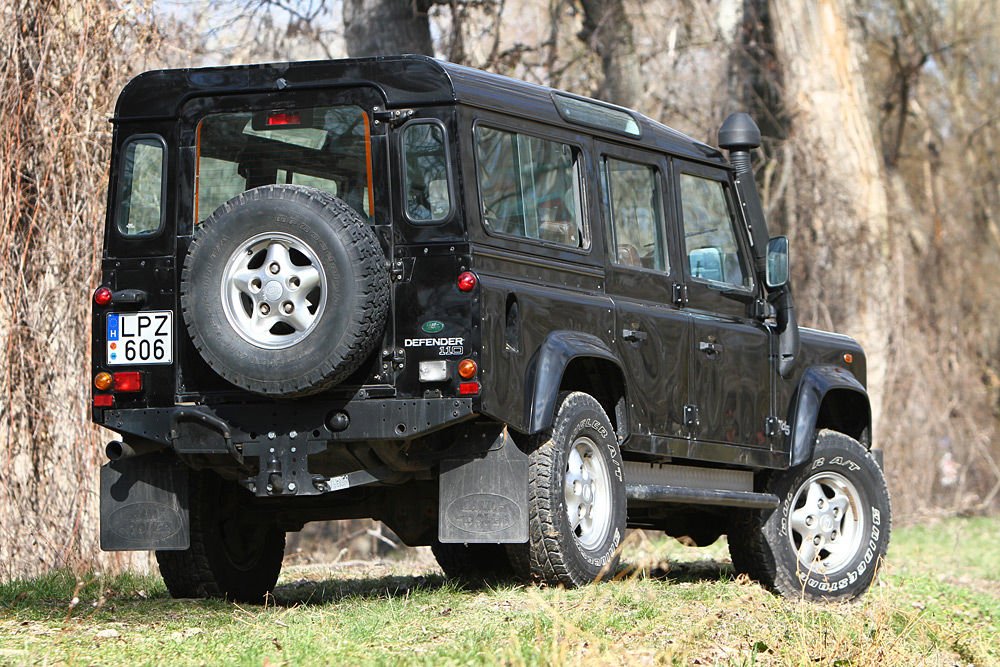 Autó évtizedekre: Land Rover 7