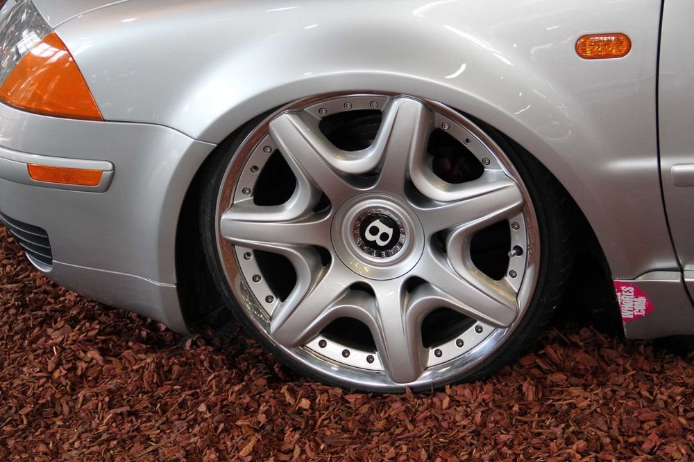 A Bentley felni népszerű kiegészítő a Volkswagen tunerek körében