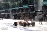 F1: Vettel nyerte az esőlutrit 51
