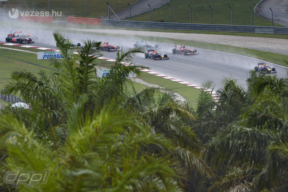 F1: Elcserélte a pontjait a Force India 8