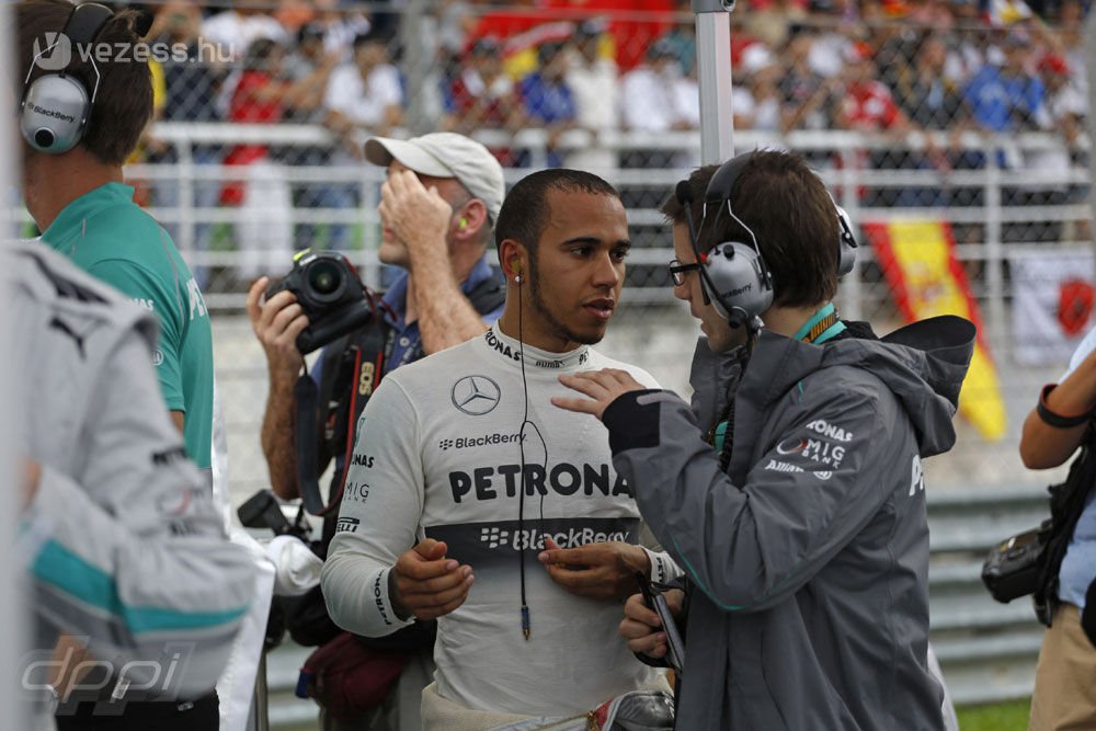 F1: Alonsót nem zavarja a lépéshátrány 29