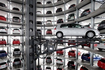 Tömeg leépítés lehet az autóipariban