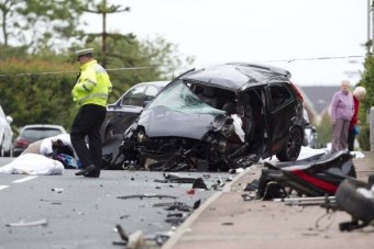 Hazudd, hogy a halott barátod vezetett!