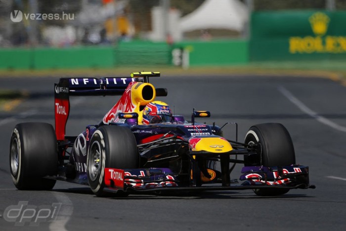 F1: Webber elhagyja a Red Bullt