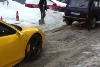 Lada Niva mentette meg a Ferrarit