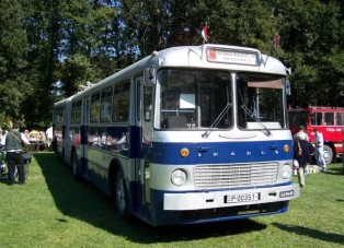 Nosztalgiabusz indul Szentendrére