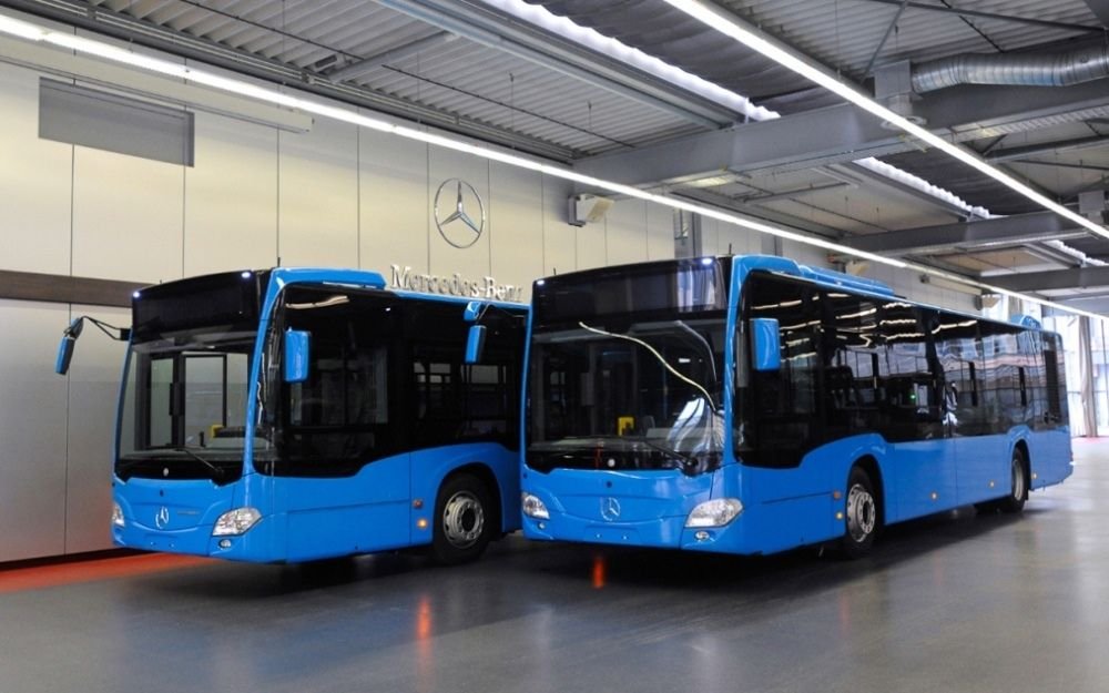 Felvonulnak Budapest új buszai 4
