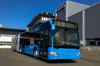 Felvonulnak Budapest új buszai 11