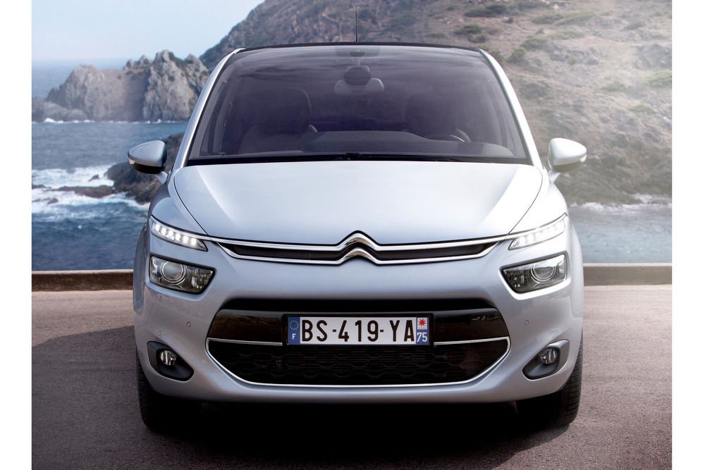 Itt a Citroën új kisbusza 13
