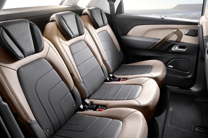 Itt a Citroën új kisbusza 7