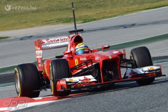 F1: A Ferrari nagyon szeretne tesztelni