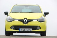 Arányai nem a legszerencsésebbek, de a jól eltalált részletekkel mégis kívánatos a kis Renault kombi. 3,19 millió forinttal indul az árlista - klíma nélkül