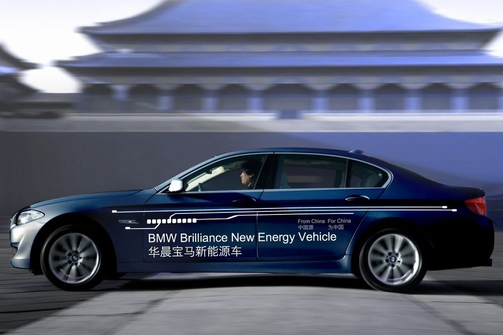 Elektromos BMW5: a Brilliance-al közösen készült