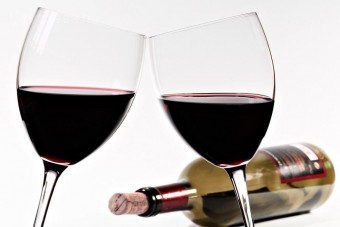 Bort kínálnak az autópályán