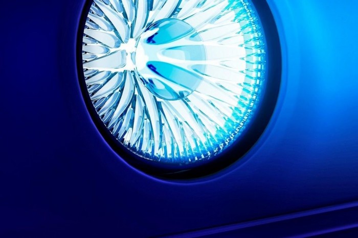 Pszichedelikus öko-sportkocsi a Renault-tól 11