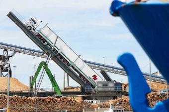 Faforgács-szállító célgépek a Scaniától