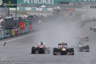 F1: Alonso fél az esőben 2