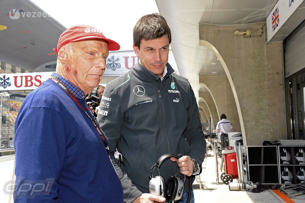 F1: Lauda félrebeszél? 11