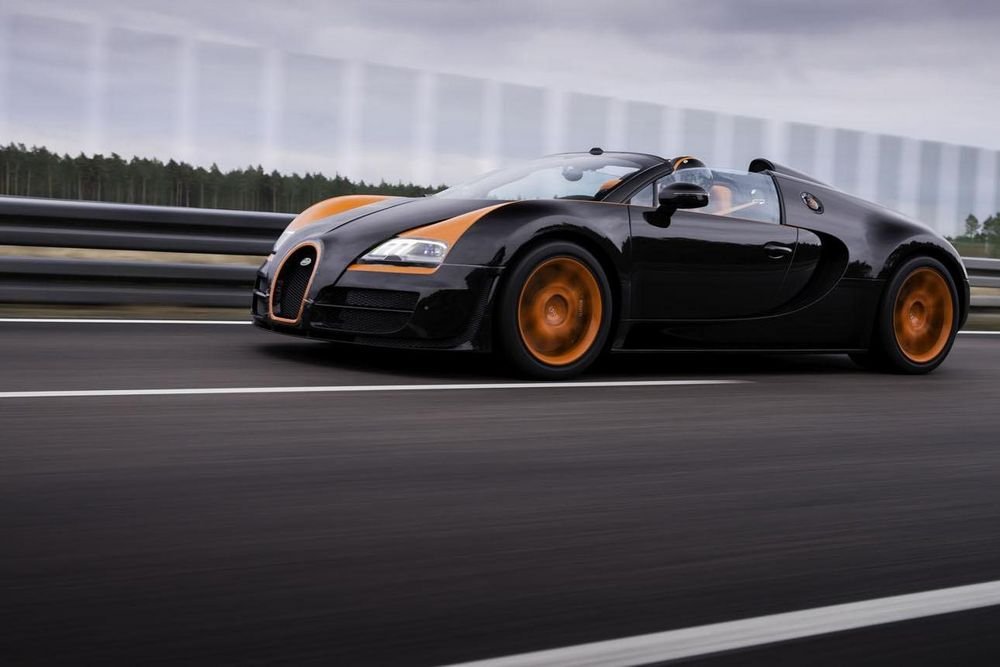 A Bugatti Veyron a világ leggyorsabb kabriója 12