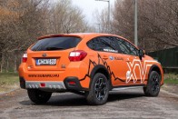 Impreza divat kényszerítette gúnyában 38