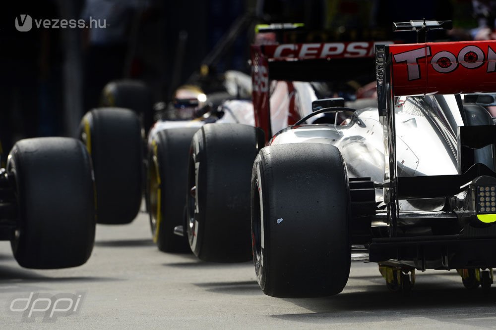 F1: Hamiltoné a pole, Räikkönen a 2. 11