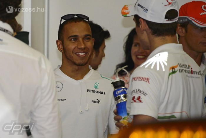 Hamilton: Még fejlődnünk kell! 2 Hamilton: Még fejlődnünk kell! 2