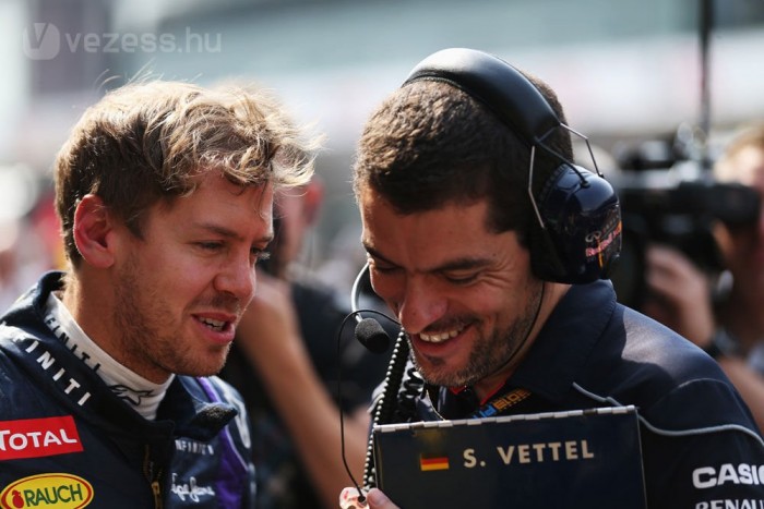 Vettel: Csak pár kanyar hiányzott! 2 Vettel: Csak pár kanyar hiányzott! 2