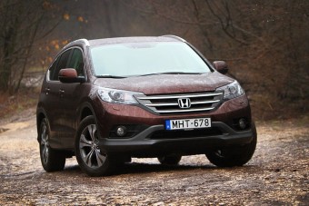 Csak a színe hagy nyomot: Honda CR-V