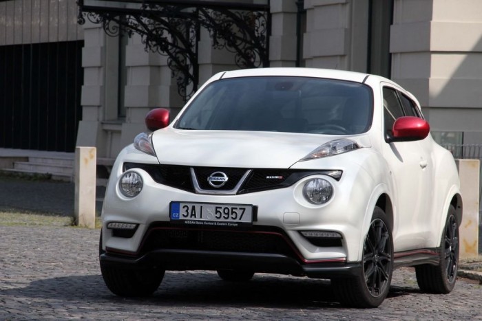 Annyira értelmetlen, hogy kéne! 6 | Vezess Apró változásokkal frissült a polgárpukkasztás bajnoka