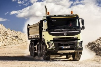 Megújult a Volvo FMX teherautó