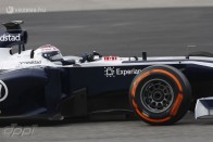 F1: Nyolc csapat támogatja a Pirellit 5