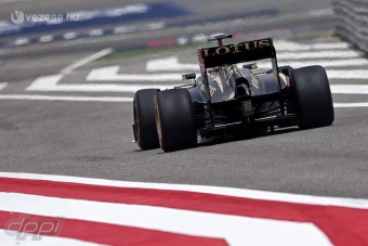 F1: Räikkönen a leggyorsabb Bahreinben