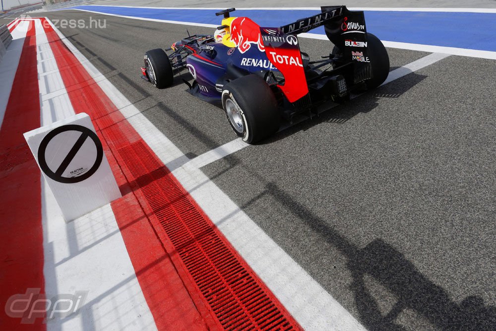 F1: Räikkönen a leggyorsabb Bahreinben 7