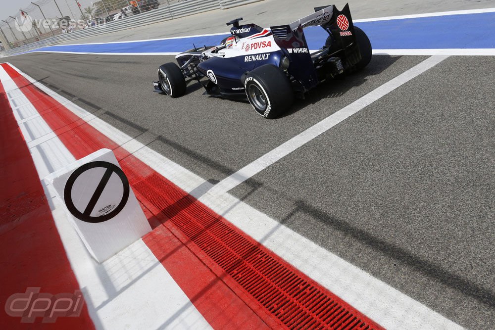 F1: Räikkönen a leggyorsabb Bahreinben 8