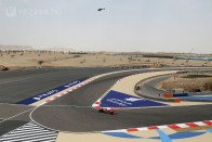 F1: Alonso az élen, nyakán a mezőny 44