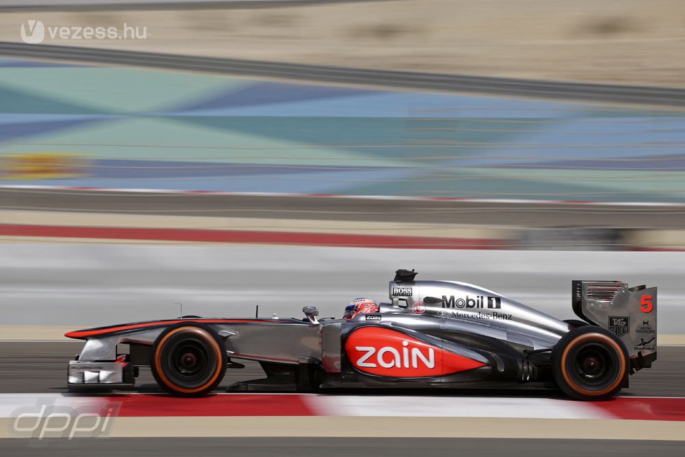 F1: A McLaren szenved a sivatagban 21