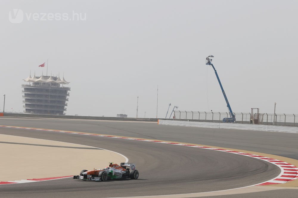 F1: Räikkönen a leggyorsabb Bahreinben 32