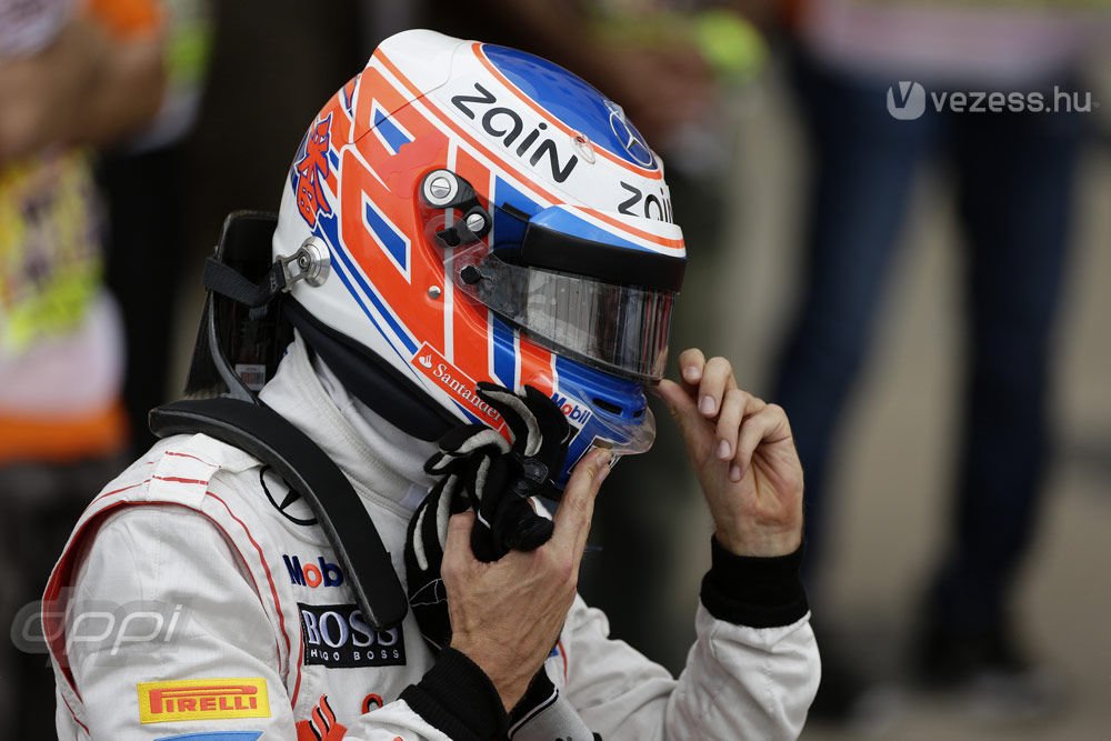 F1: Egyedi hiba csinálta ki Alonsót 6
